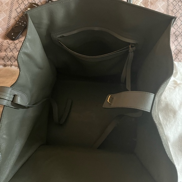 Celine Phantom bag - Picture 11 of 14